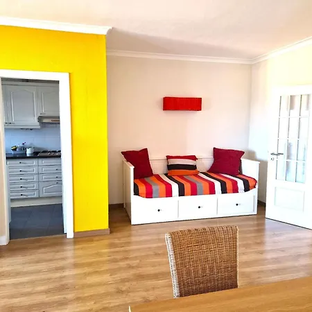 Apartamento Seaview - Adorable Flat With Pool